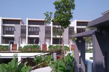 Mozart, Symphony Hills