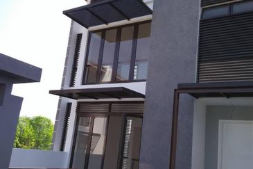 Mozart, Symphony Hills