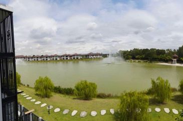 Jewels of Grasmere, Setia Marina