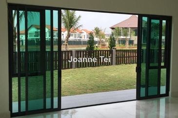 Charms of Nusantara, Setia Eco Glades