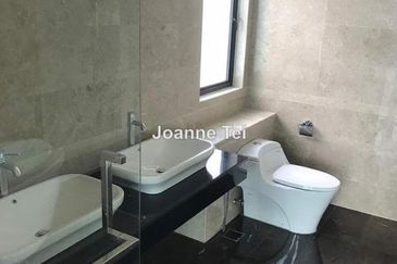 Charms of Nusantara, Setia Eco Glades