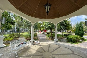 Charms of Nusantara, Setia Eco Glades