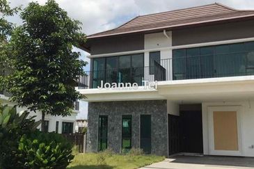 Charms of Nusantara, Setia Eco Glades