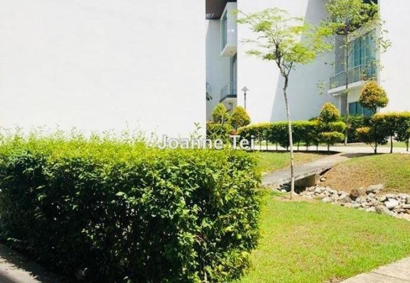 Symphony Hills Schubert