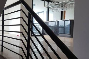 Perdana Lakeview East