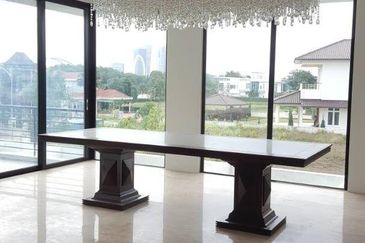 Perdana Lakeview East