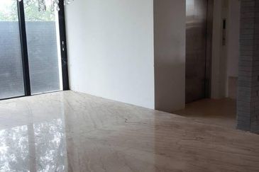 Perdana Lakeview East