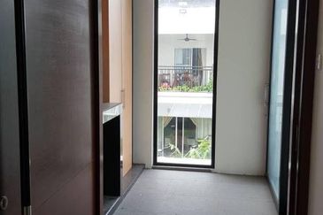 Perdana Lakeview East