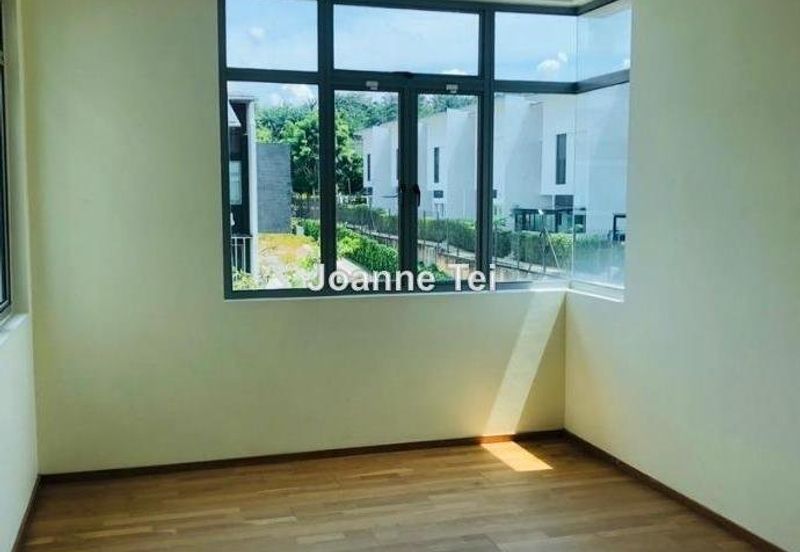 Symphony Hills Schubert