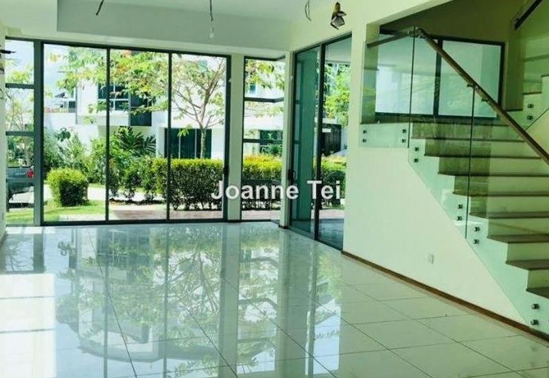 Symphony Hills Schubert