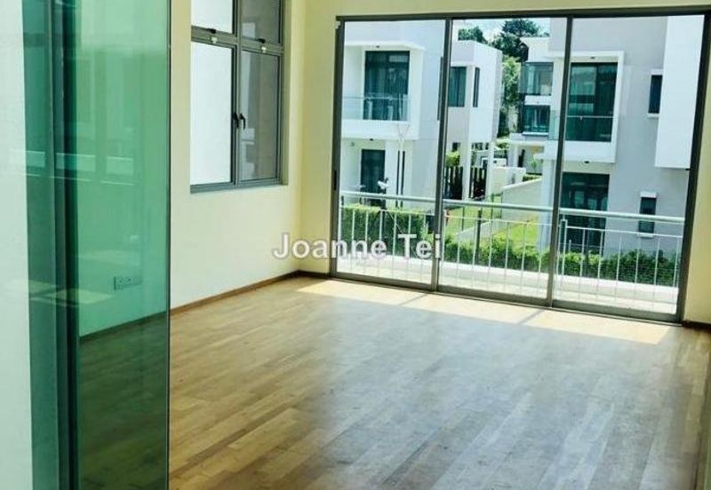 Symphony Hills Schubert