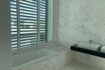 Jacaranda Garden Residence