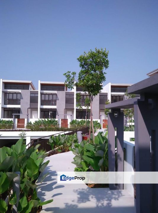 Mozart, Symphony Hills, Selangor, Cyberjaya