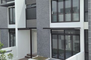 Mozart, Symphony Hills