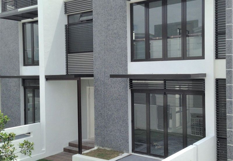 Mozart, Symphony Hills