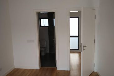 Mozart, Symphony Hills