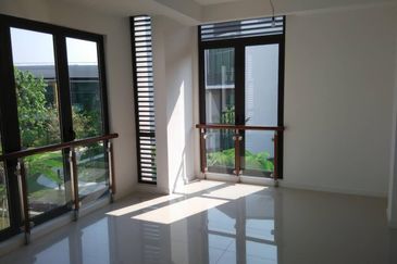 Mozart, Symphony Hills