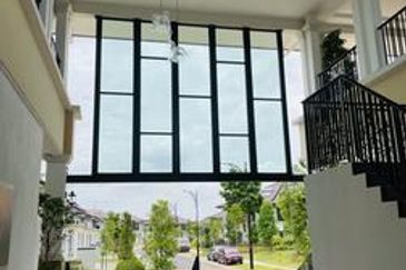 Isle of Botanica, Setia Eco Glades