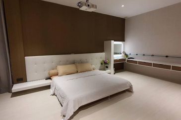 Trillium, Perdana Lakeview East