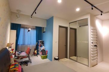 Trillium, Perdana Lakeview East