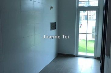 Eastern Heritage, Setia Eco Glades