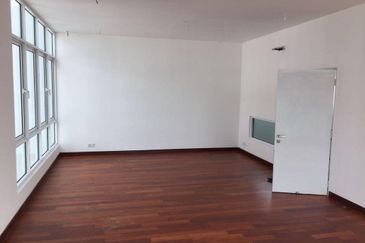 Clover Garden Residences