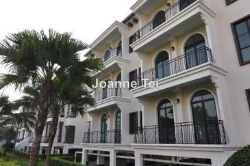 Isle of Kamares, Setia Eco Glades