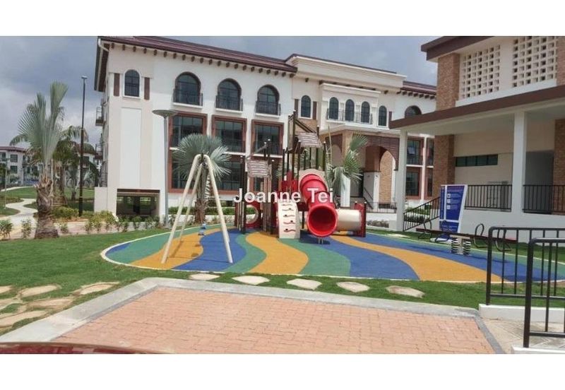 Isle of Kamares, Setia Eco Glades