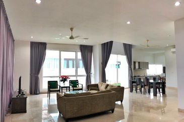 Jacaranda Garden Residence