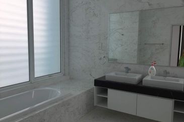 Jacaranda Garden Residence