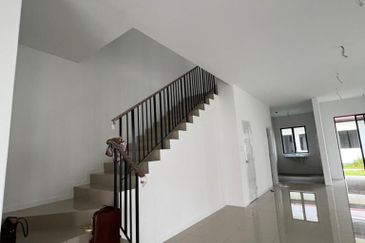 Reef Of Tropics, Setia Eco Glades