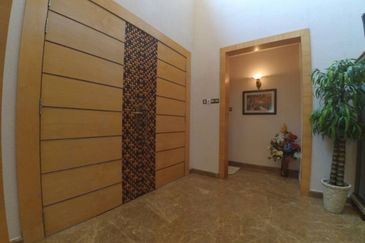 Perdana Lakeview East