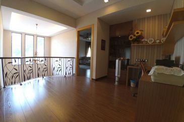 Perdana Lakeview East