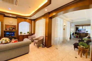 Perdana Lakeview East