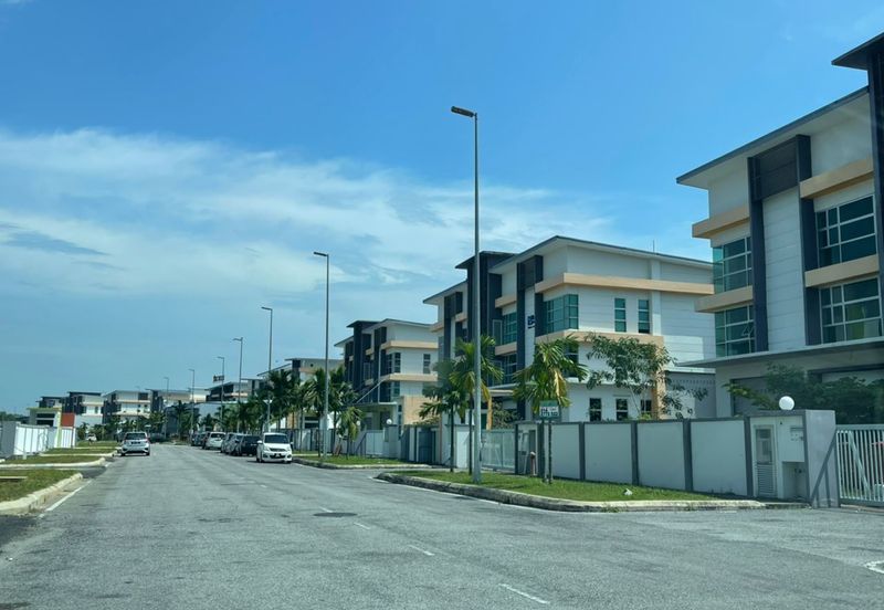 Perdana Industrial Park