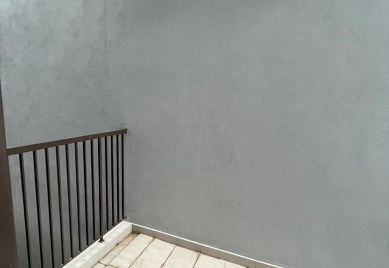 Beautiful Endlot 3 Storey Terrace House for Sale