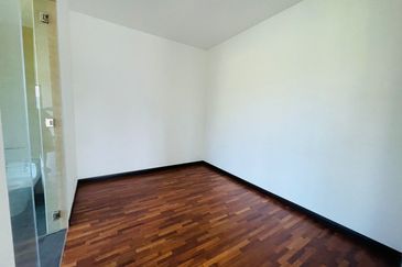 Lepironia Gardens, Setia Eco Glades