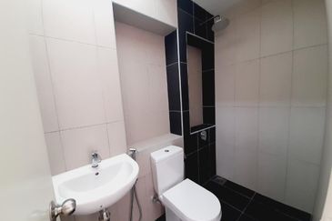 Lake Point Residence