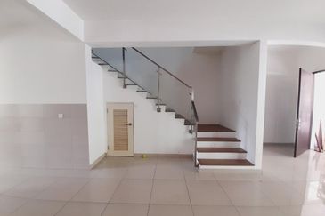 Lake Point Residence