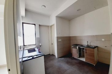 Lake Point Residence