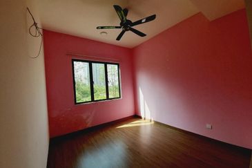 Lake Point Residence