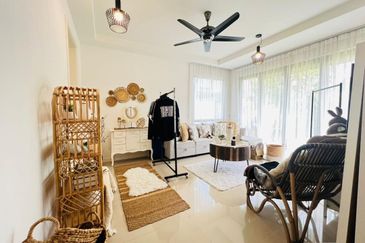 Mozart, Symphony Hills