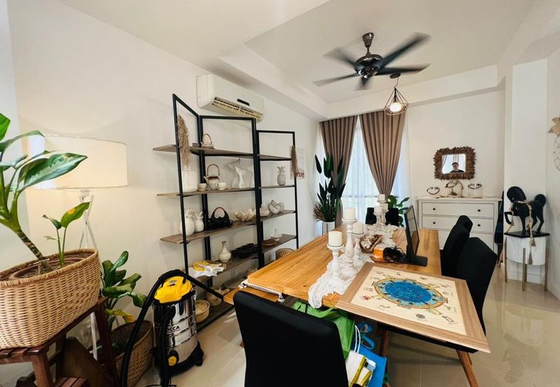 Mozart, Symphony Hills