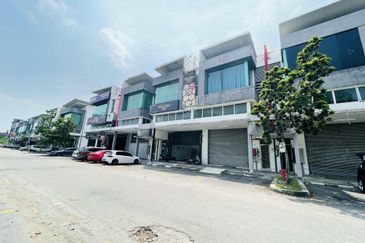 Elite 33 Signature Business Park