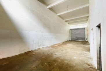 Elite 33 Signature Business Park