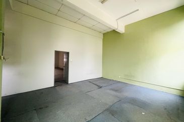 Elite 33 Signature Business Park