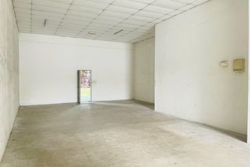 Elite 33 Signature Business Park