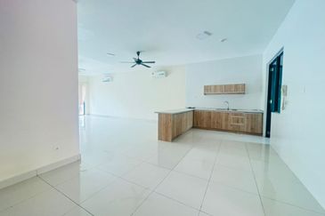 Charms of Nusantara, Setia Eco Glades