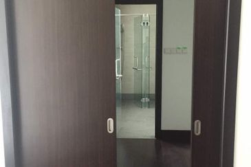 The Maisons, Perdana Lakeview East