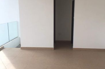 The Maisons, Perdana Lakeview East